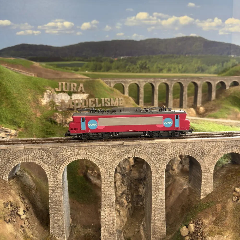 Locomotive électrique BB 22238 Ouigo - Roco 7500013 - SNCF - HO 1/87 - EP. VI - Analogique - 2R - 9