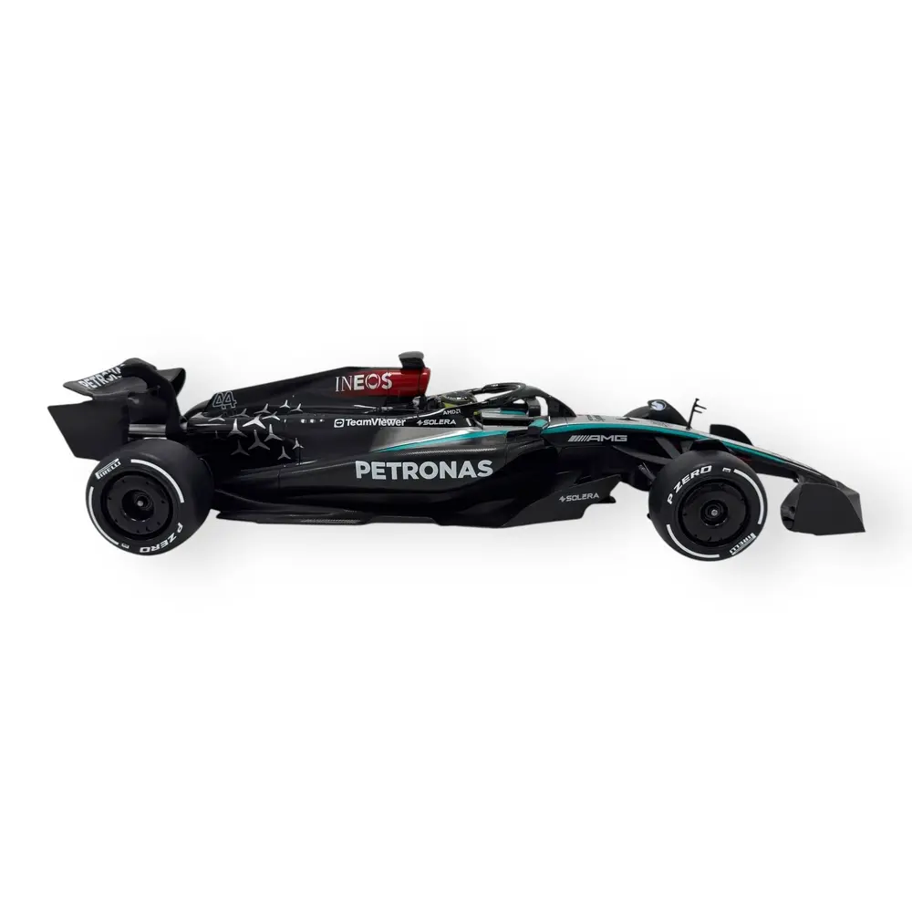 Mercedes AMG Petronas F1 W15 E Performance - Rastar RS10250 - 1/12 - 4