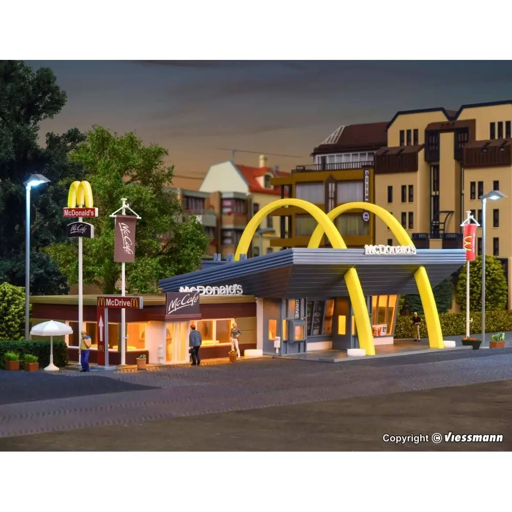 McDonald's Restaurant avec McCafé Vollmer 43635 - HO : 1/87 -270x158x98mm - 3