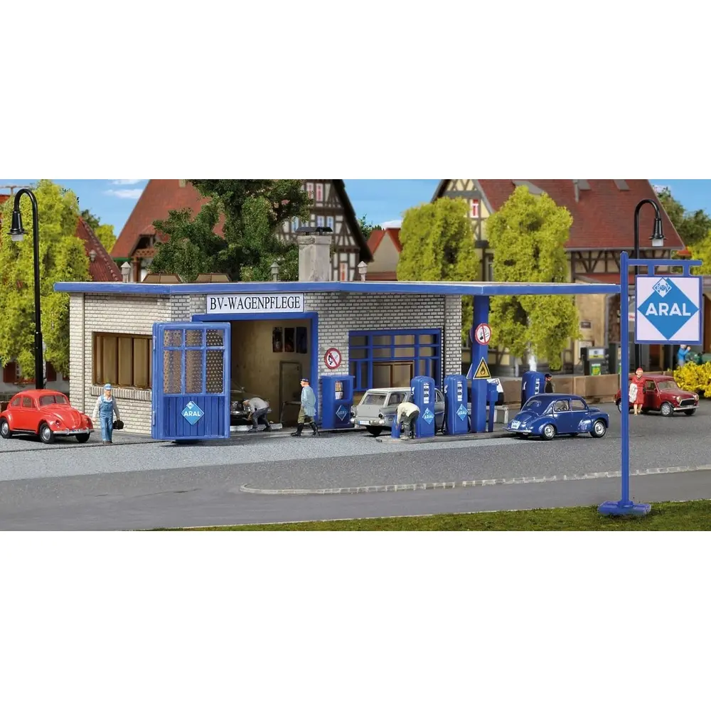 Station service ARAL , Bleu / blanc - VOLLMER 45156 - Échelle HO : 1/87ème - 175 x 150 x 80 mm - 5