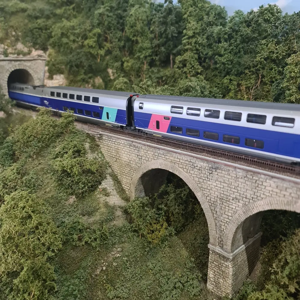 Set 4 éléments TGV EuroDuplex Trix 22381 - HO 1/87 - SNCF - EP VI - 2 rails - 5