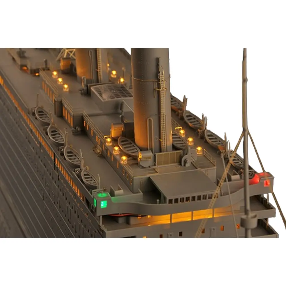Le RMS Titanic - Avec LED - Trumpeter 03719 - 1/200 - 6