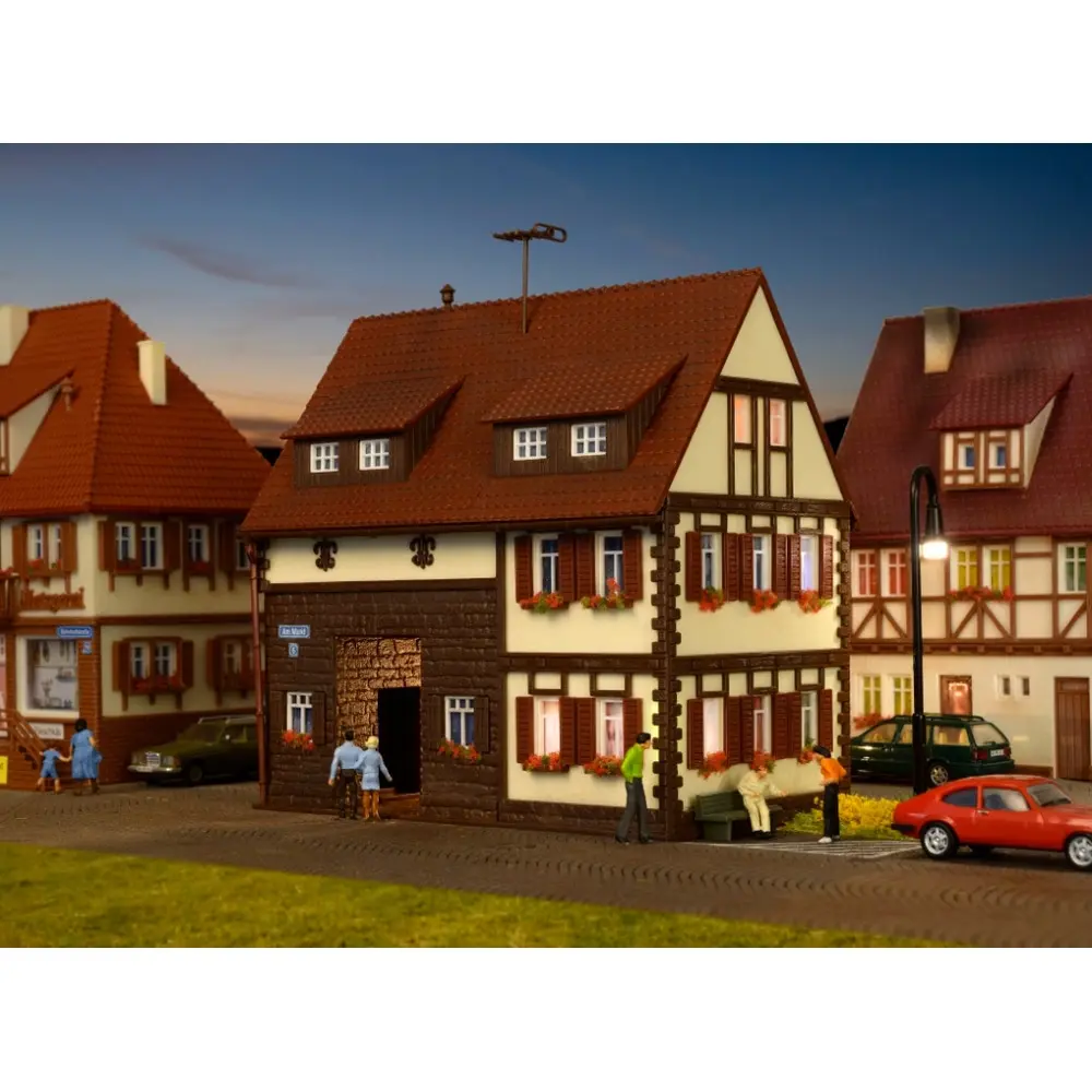 Maison jumelée blanche et marron HO 1/87 - Zone résidentielle - 4