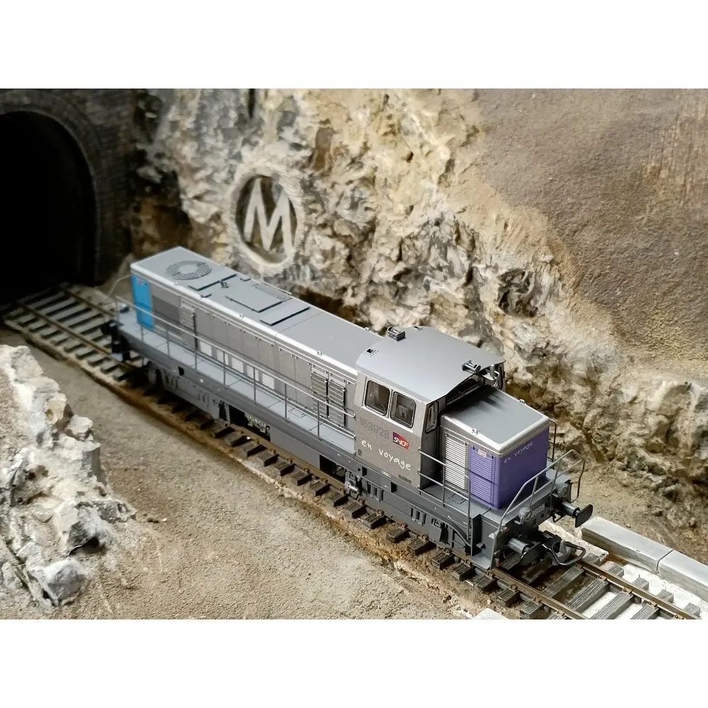 Locomotive diesel BB 63928 "en voyage" - R37 HO41113DS - HO 1/87 - SNCF - Ep VI - Digital sound - 2R - 6