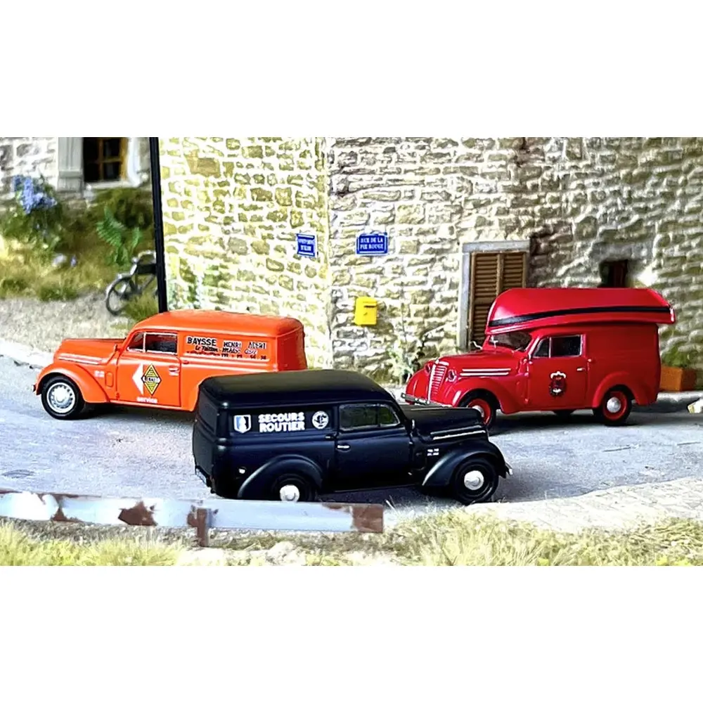 Voiture Renault Juvaquatre "Secours routier" - REE CB 201 - HO 1/87 - 2