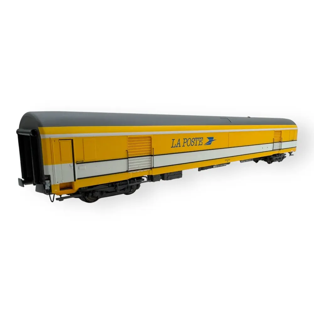 Voiture postale PE UIC livrée jaune/blanche toit gris, bogies Y24X - LS Models 40448 - HO 1/87 - SNCF - Ep V - 2R
