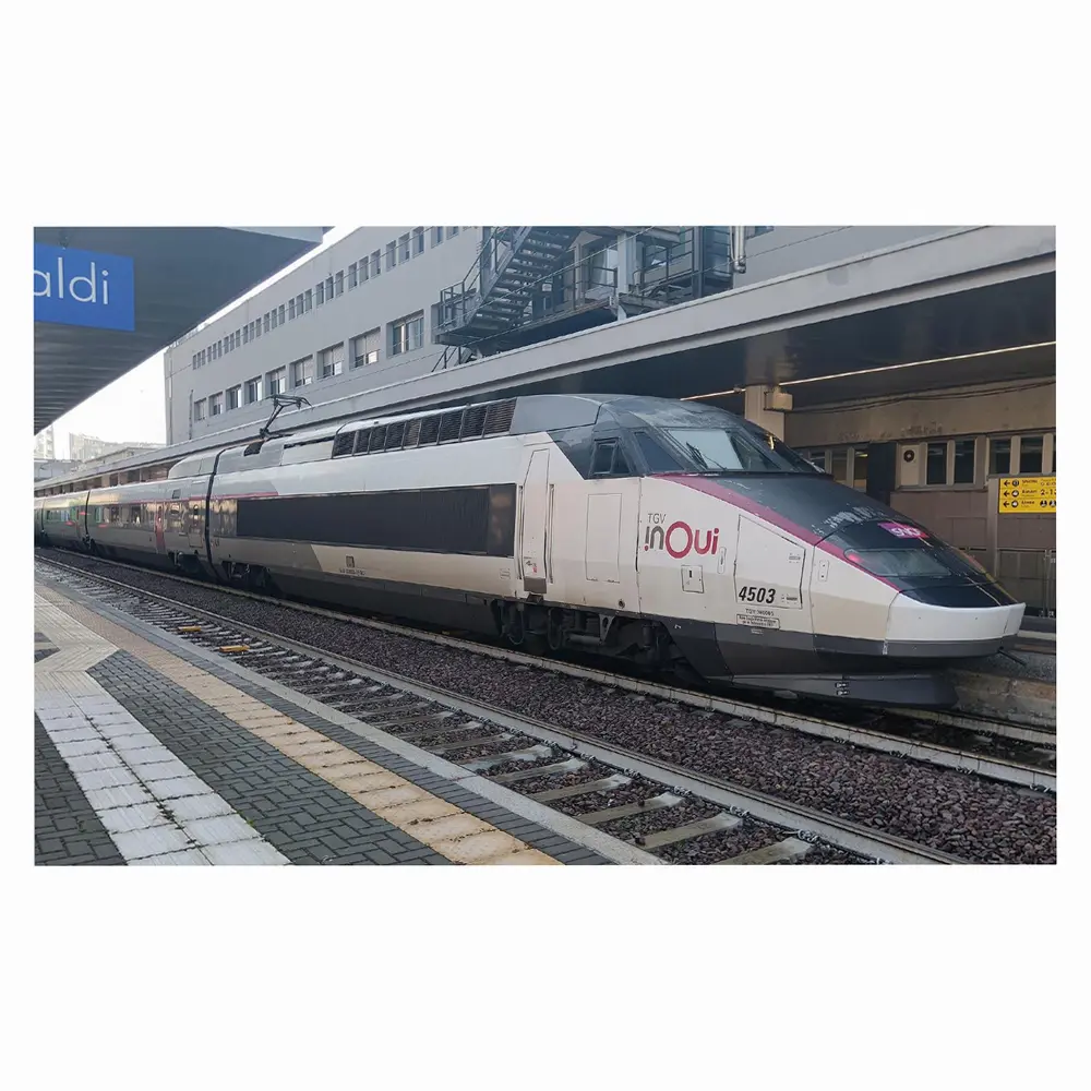 Coffret supplémentaires de 3 voitures intermédiaires du TGV Réseau (variante tri-tension) InOui « Milan–Turin–Lyon–Paris », no. 2/2 - Jouef HJ3007 - HO 1/87 - SNCF - Ep VI - 2R